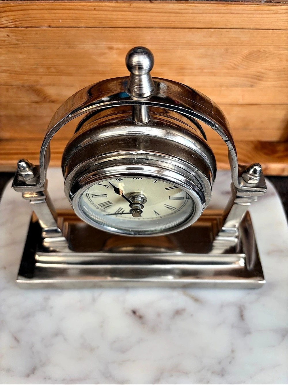 Silver Desk Clock - Picture 5 of 7